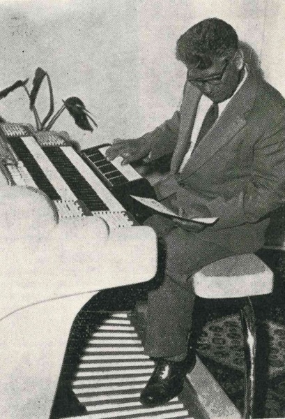 Zachař, Bohumil: Elektrofonické varhany – jejich vznik a vývoj v ČSSR. Hudební nástroje, roč. III, 1966, č. 3, s. 78–79.